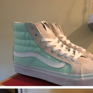 Vans high tops 8.5